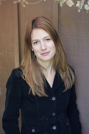 Gillian Flynn