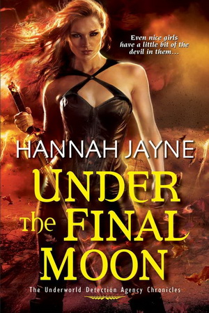 6 Under The Final Moon by Hannah Jayne