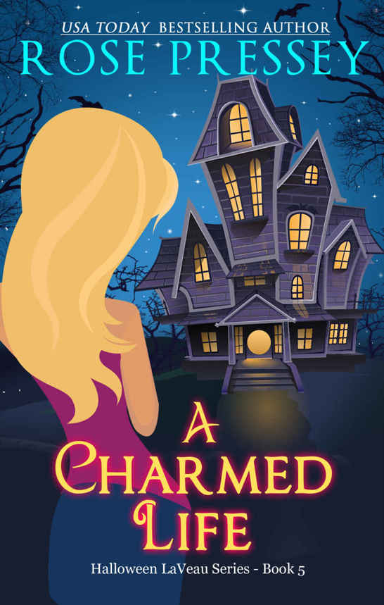 A Charmed Life (Halloween LaVeau Book 5)