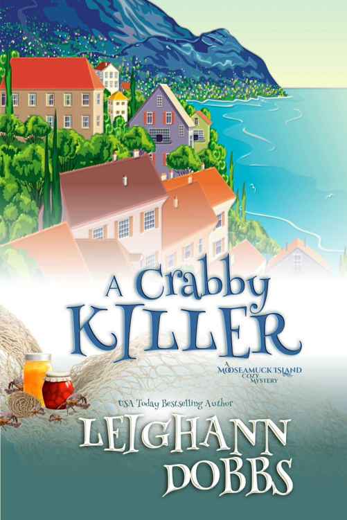 A Crabby Killer by Leighann Dobbs