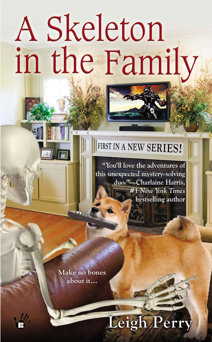 A Skeleton in the Family (2013) by Leigh Perry