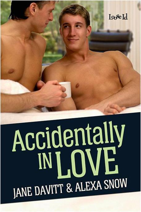 Accidentally in Love by Davitt, Jane