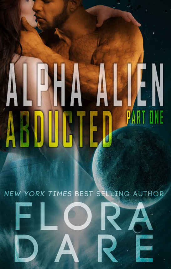 Alpha Alien: Abducted by Flora Dare