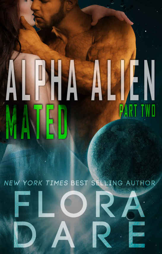 Alpha Alien: Mated by Flora Dare