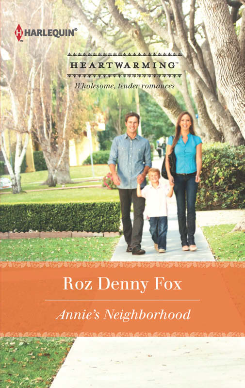 Annie's Neighborhood (Harlequin Heartwarming) by Fox, Roz Denny