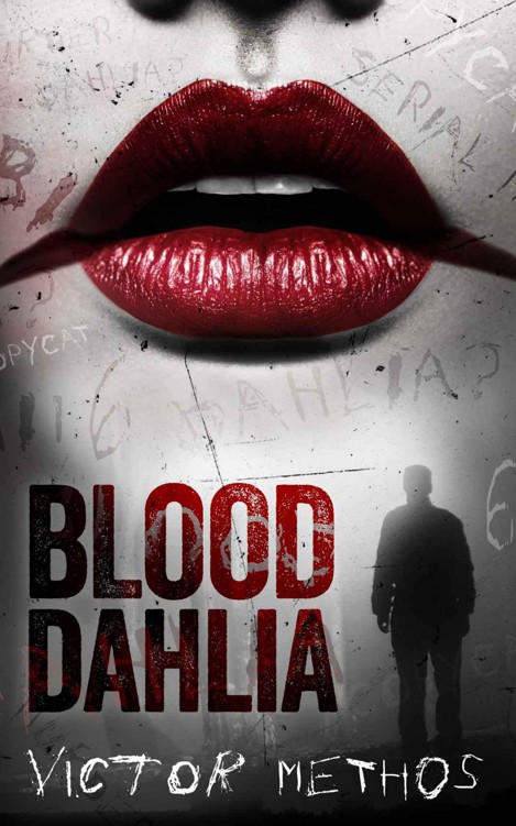 Blood Dahlia - A Thriller (Sarah King Mysteries)