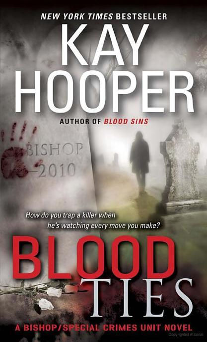 Blood Ties by Kay Hooper