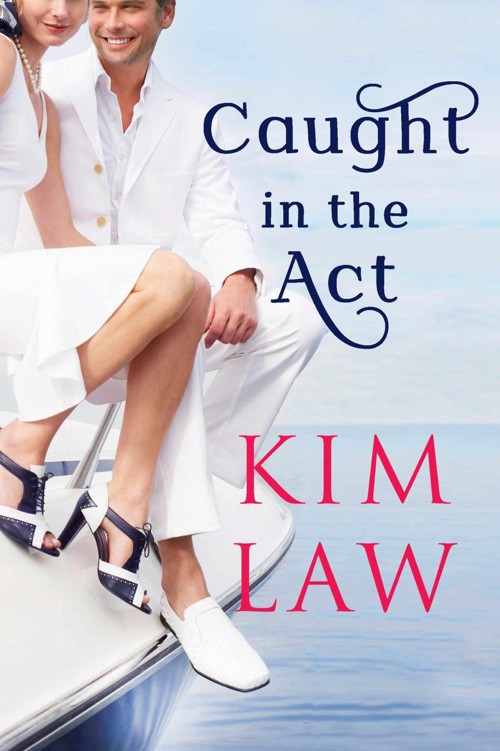 Caught in the Act (The Davenports) by Law, Kim