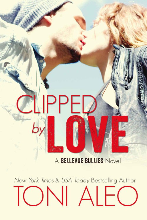 Clipped by Love (Bellevue Bullies #2) by Toni Aleo