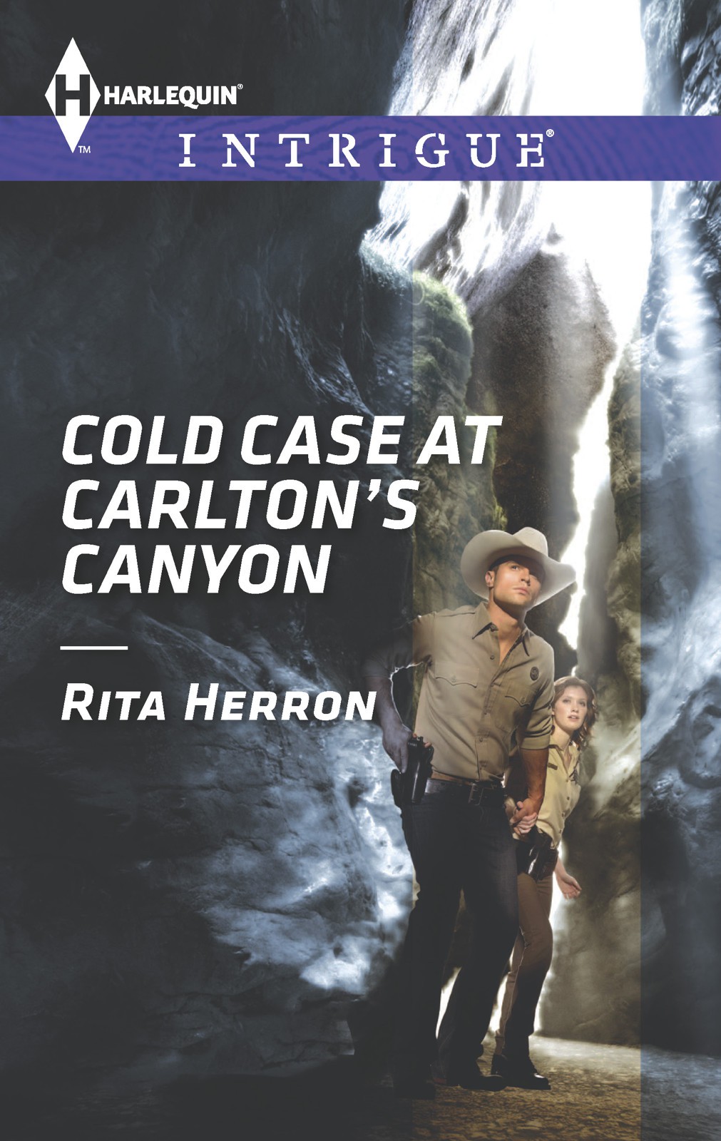 Cold Case at Carlton's Canyon by Rita Herron