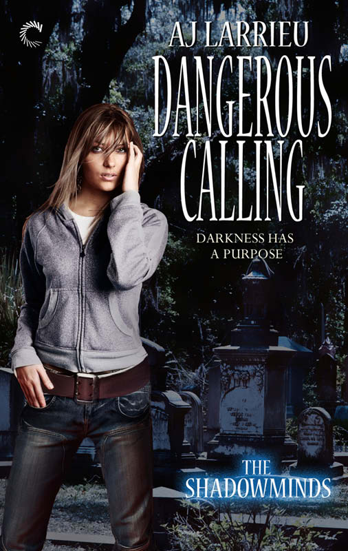 Dangerous Calling (The Shadowminds) by AJ Larrieu