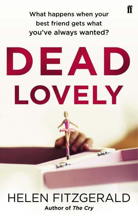 Dead Lovely (2011) by Helen FitzGerald