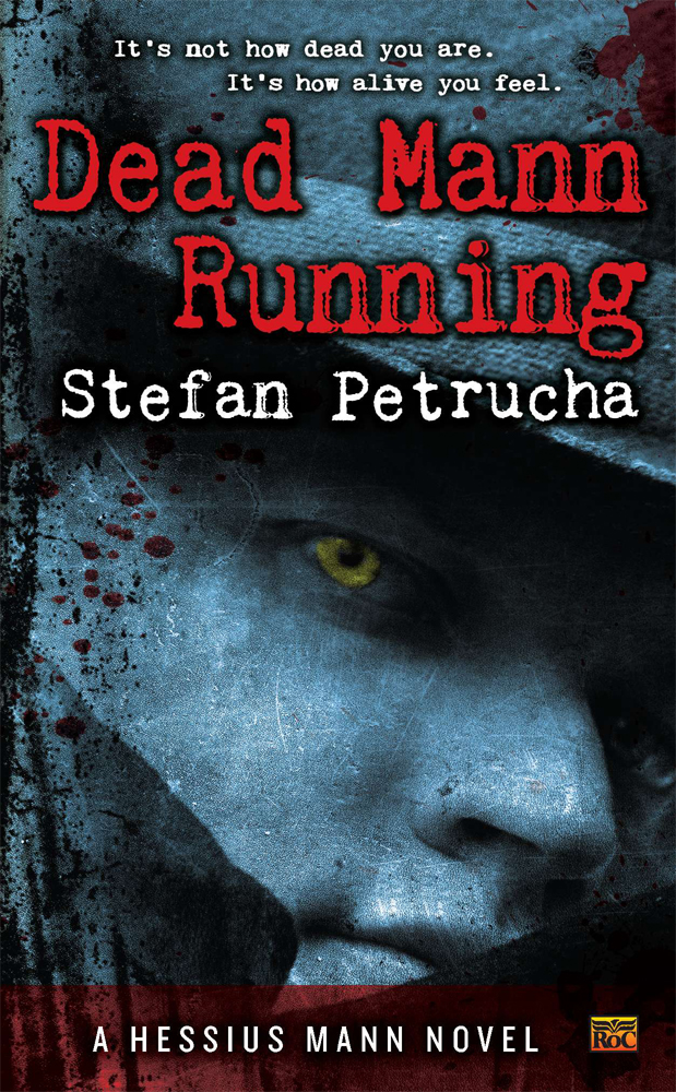 Dead Mann Running (9781101596494) (2012)