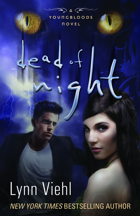 Dead of Night (2012) by Lynn Viehl