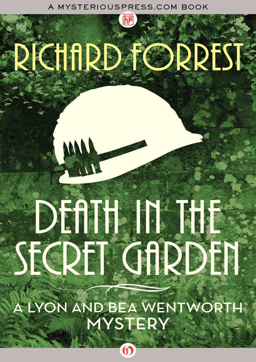 Death in the Secret Garden (2016) by Forrest, Richard;