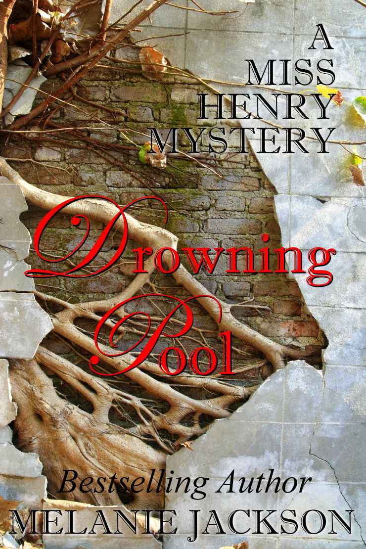 Drowning Pool (Miss Henry Mysteries)