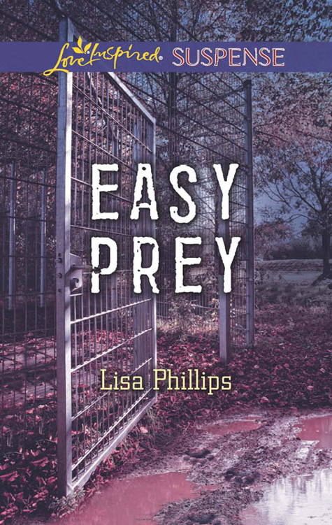 Easy Prey (Love-Inspired Suspense) by Lisa Phillips