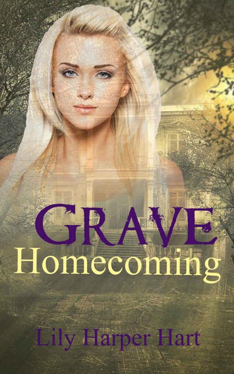 Grave Homecoming (A Maddie Graves Mystery Book 1)