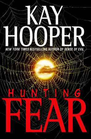 Hunting Fear by Hooper, Kay