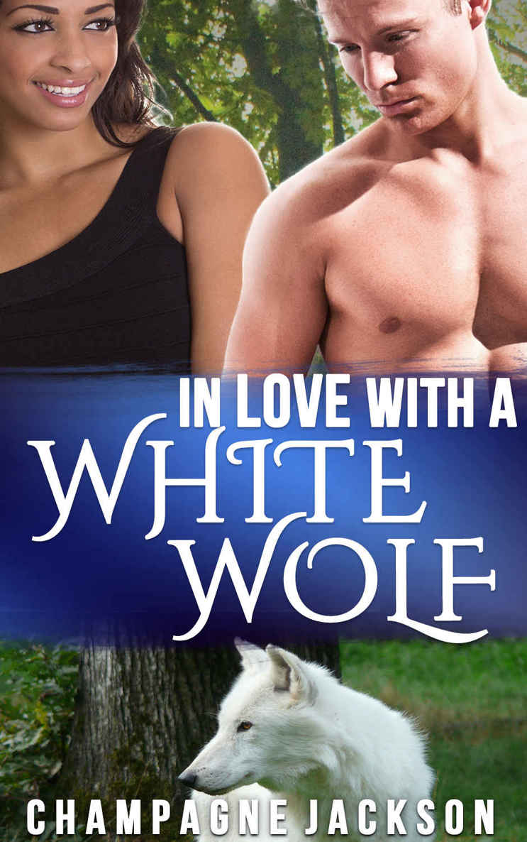 In Love with a White Wolf (Paranormal BWWM Interracial Alpha Male Erotic Romance)