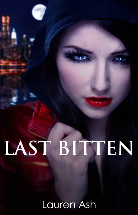 Last Bitten (The Emerald Night Series)