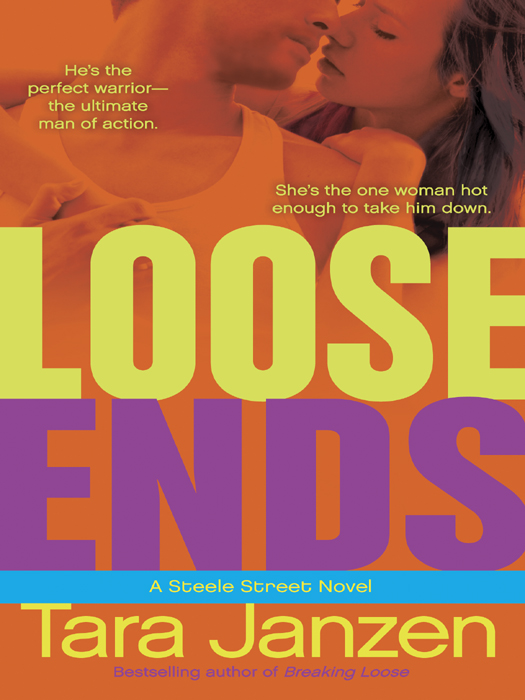 Loose Ends (2011) by Tara Janzen