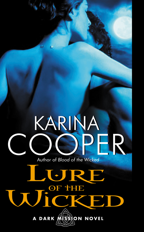 Lure of the Wicked by Cooper, Karina