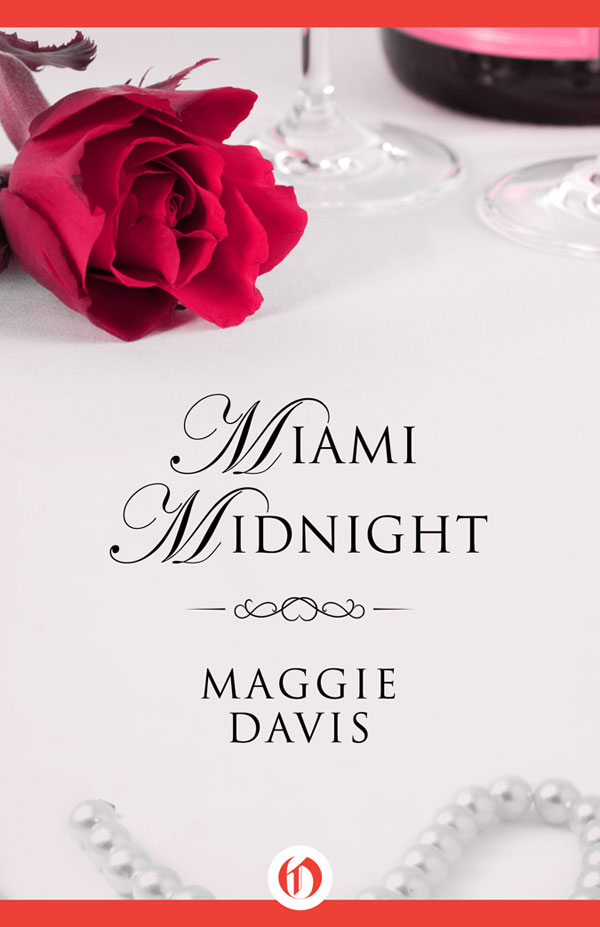 Miami Midnight (2004) by Davis, Maggie;