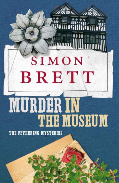 Murder in the Museum (Fethering Mysteries)