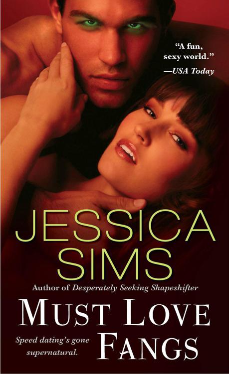 Must Love Fangs (Midnight Liaisons) by Sims, Jessica