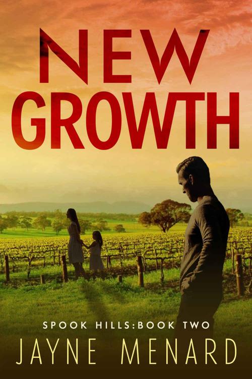 New Growth (Spook Hills Trilogy Book 2) by Menard, Jayne