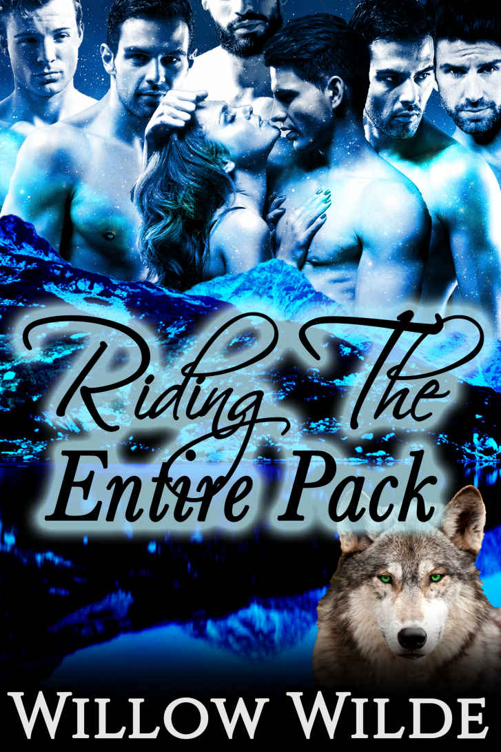 Riding the Entire Pack (BBW Werewolf Shifter Steamy Menage Romance)