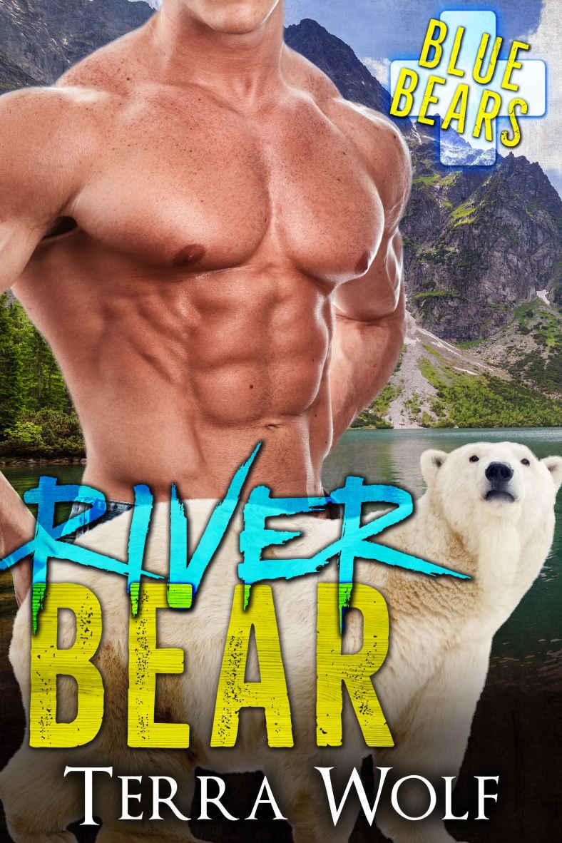 River Bear (BBW Paranormal Shapeshifter Romance) (Blue Bear Rescue)