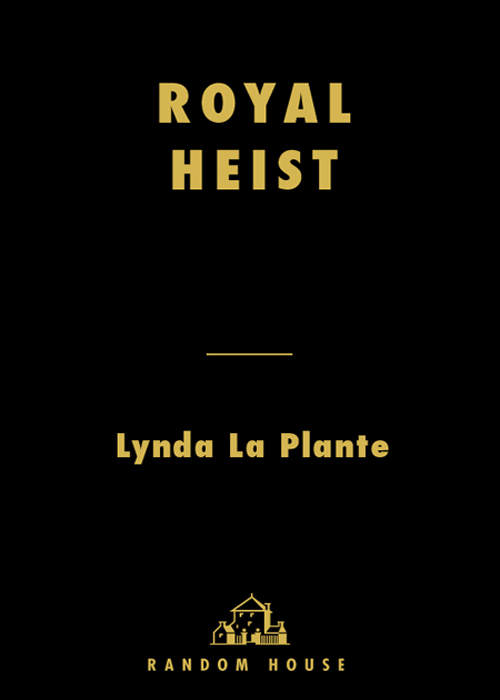 Royal Heist (2004)