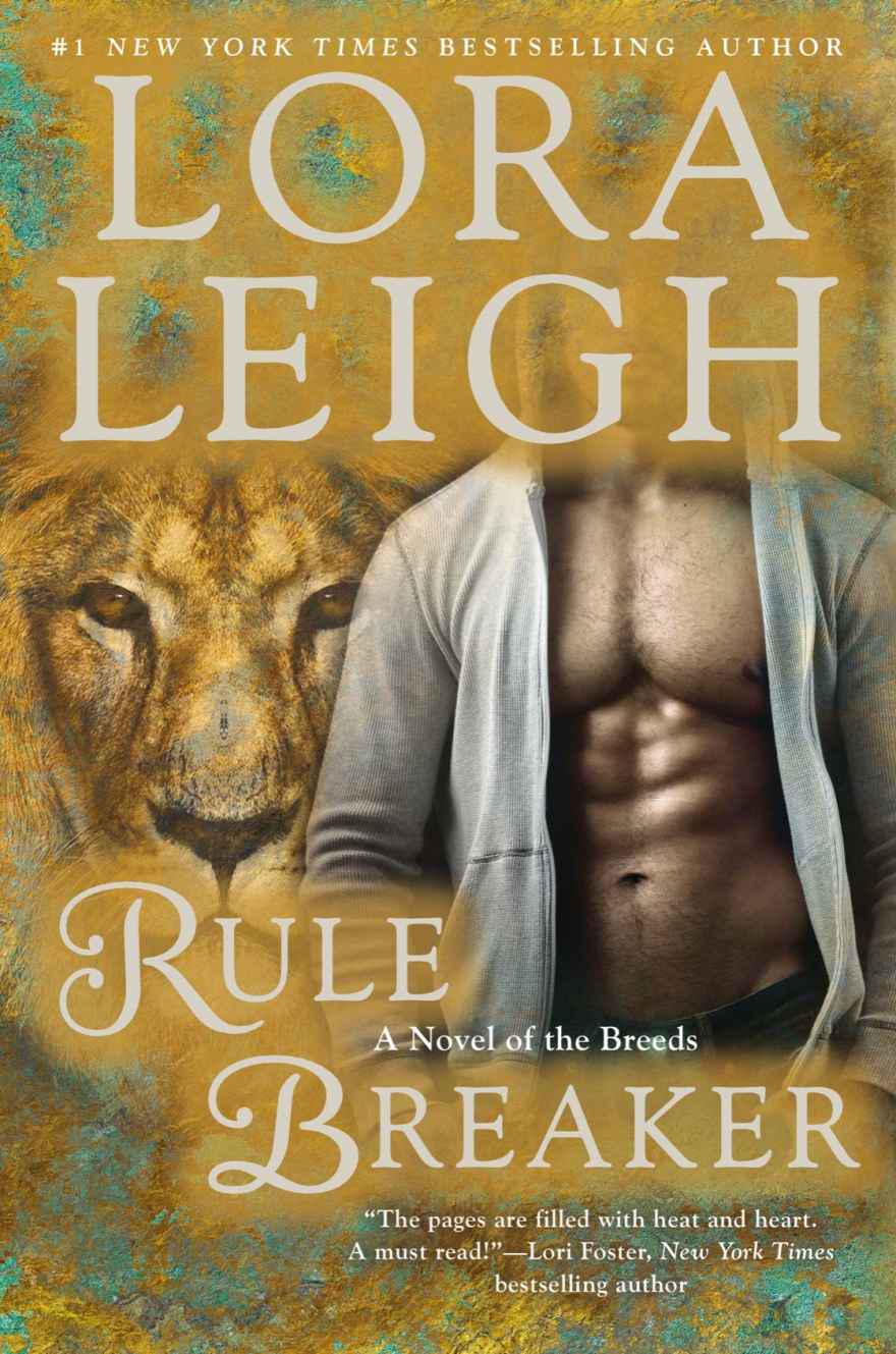 Rule Breaker: A Novel of the Breeds by Leigh, Lora