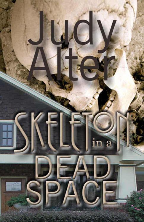 Skeleton in a Dead Space (A Kelly O'Connell Mystery)