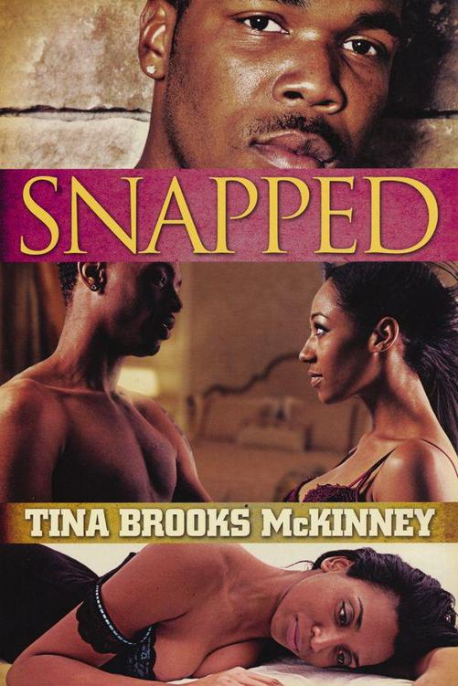 Snapped (Urban Renaissance) by McKinney, Tina Brooks