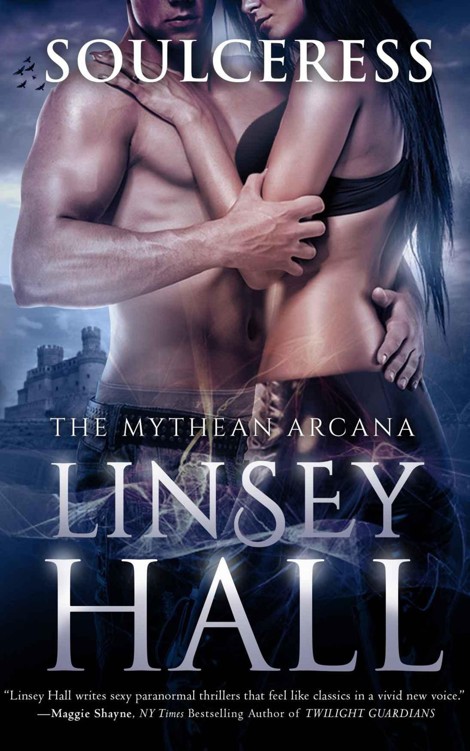 Soulceress (The Mythean Arcana Series Book 2) by Hall, Linsey