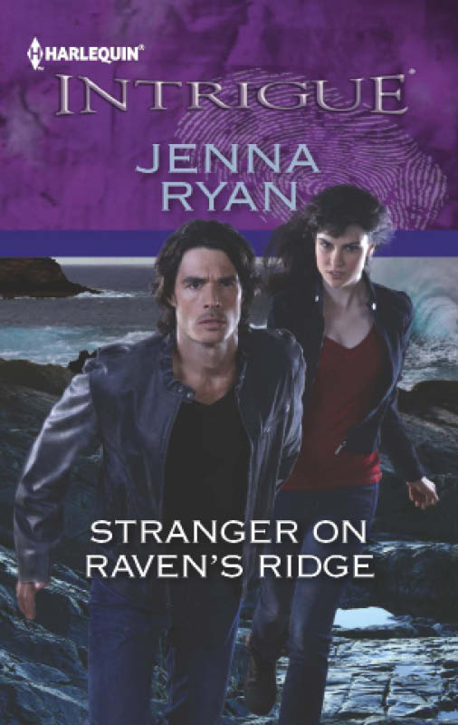 Stranger on Raven's Ridge by JENNA RYAN,