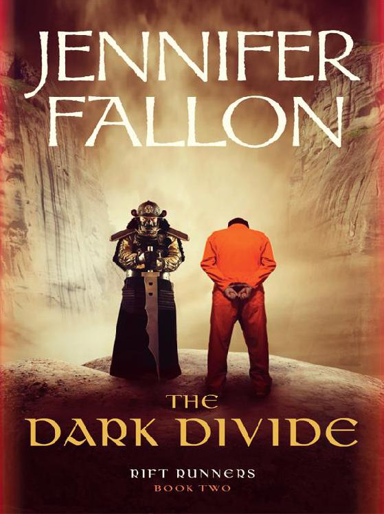 The Dark Divide by Jennifer Fallon