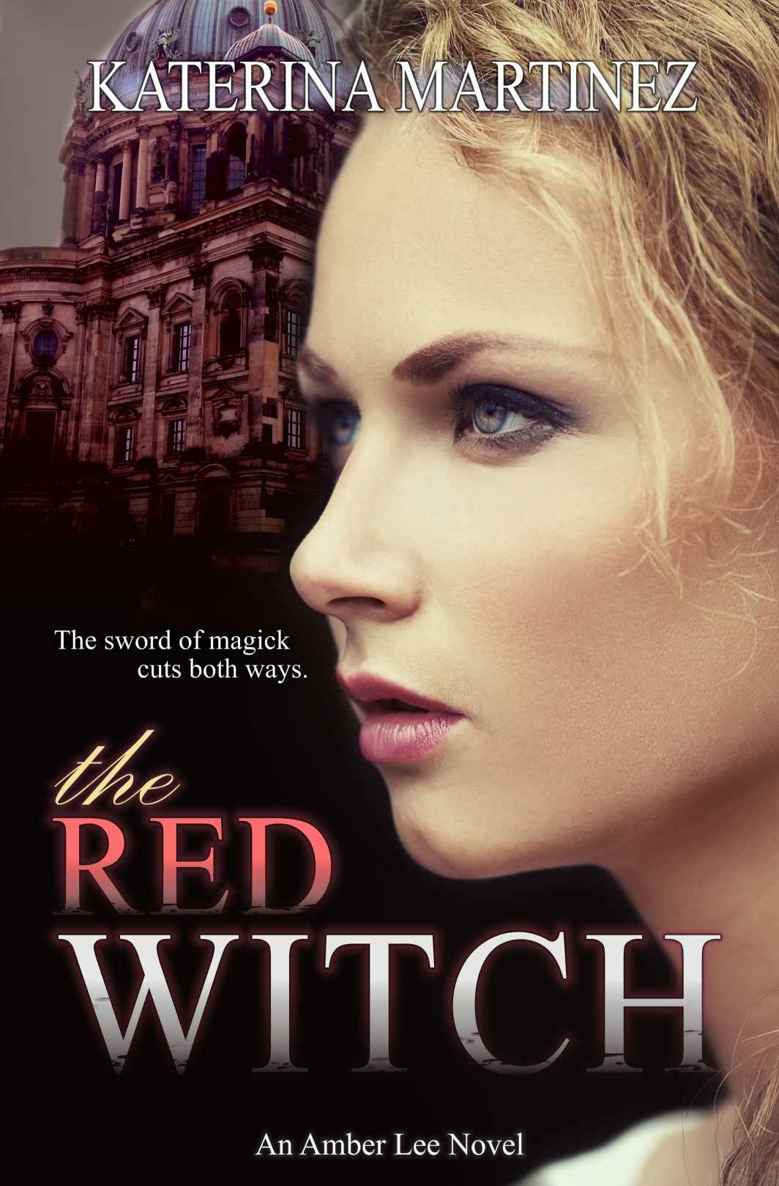 The Red Witch (Amber Lee Mysteries Book 6)