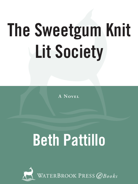 The Sweetgum Knit Lit Society (2012) by Beth Pattillo