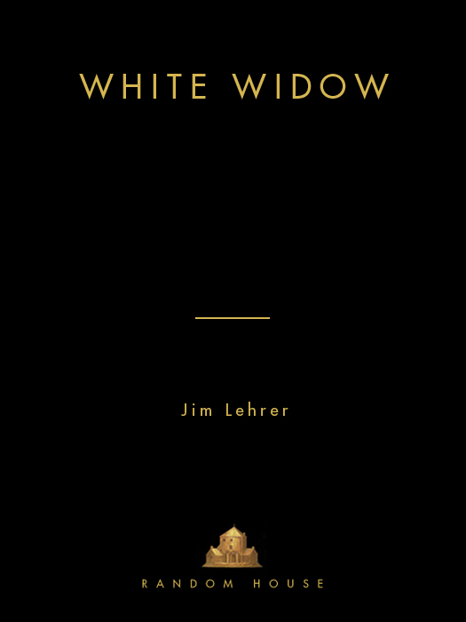 The White Widow: A Novel