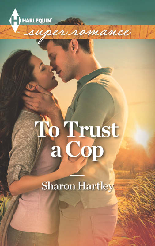 To Trust a Cop (2013)