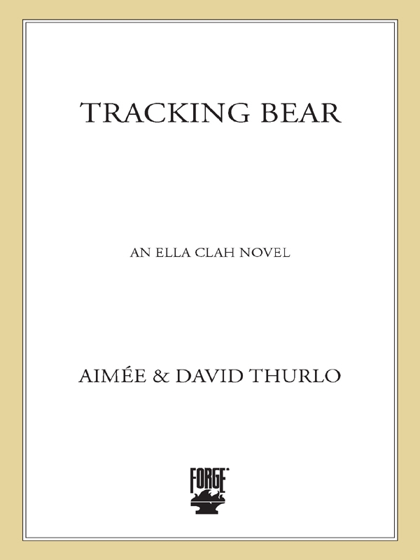 Tracking Bear (2003) by Thurlo, David