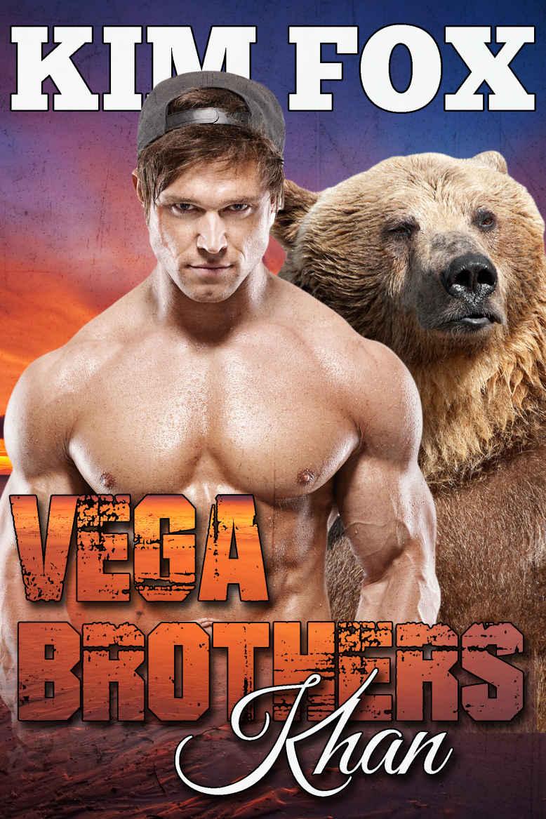 Vega Brothers: Khan: Secret Baby BBW (The Bear Shifters of Vega Ranch Book 2)